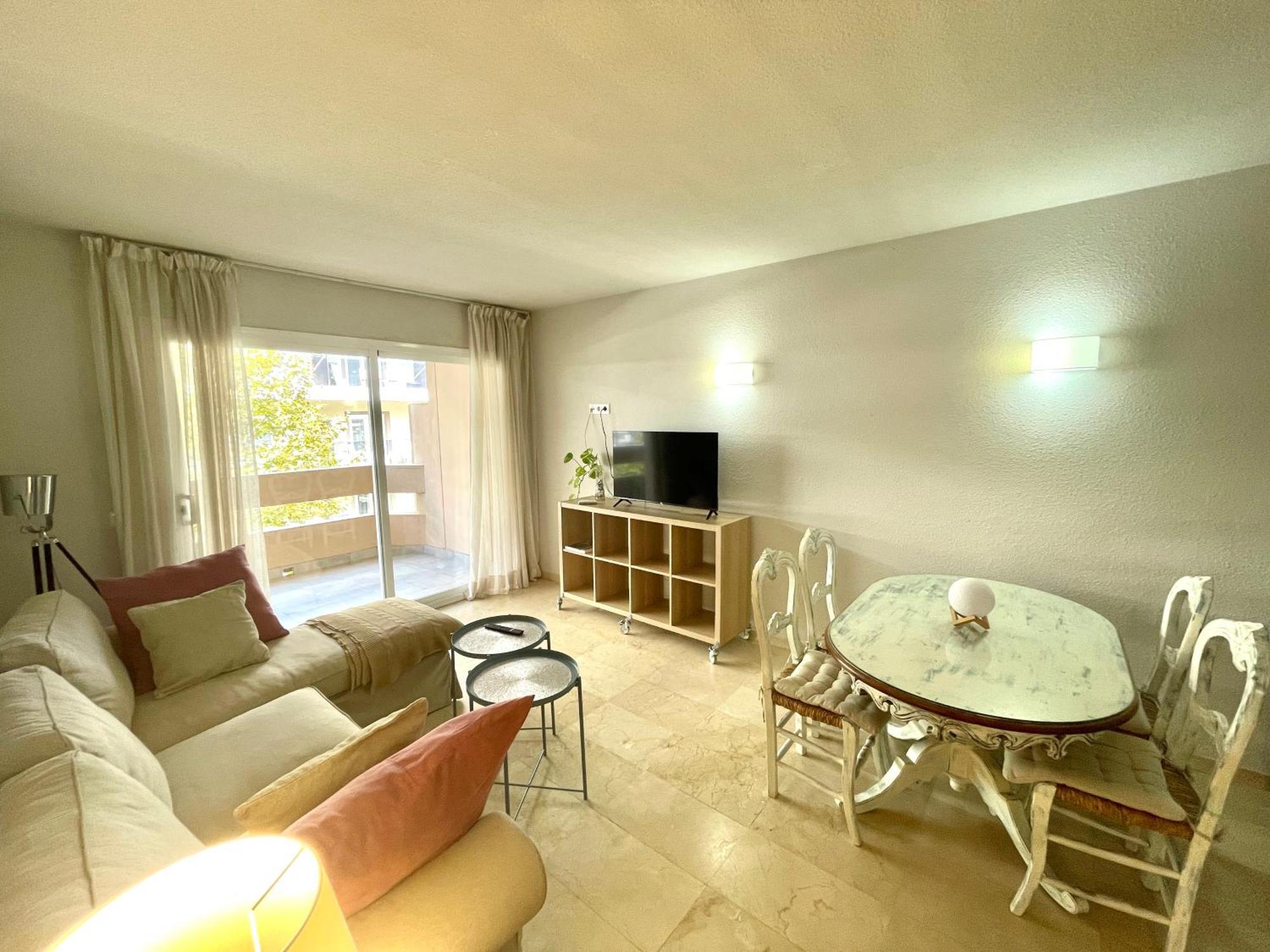 La Pimentera Central Apartments 3 - Parking Gratis Marbella Bagian luar foto